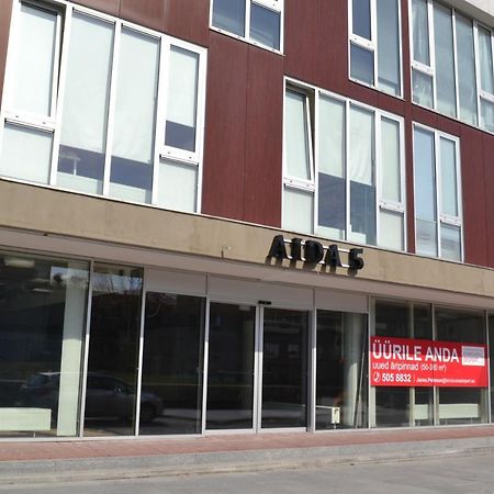 Aida 5 City Center Apartment Pärnu Exteriör bild